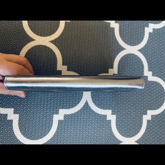 Marc Jacob long wallet - Picture 2 of 13